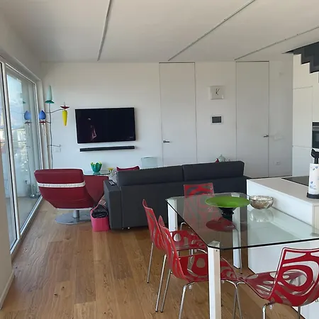 Gabizza Singola Con Jacuzzi Privata ヴィラ マルチェージネ