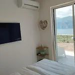 Gabizza Singola Con Jacuzzi Privata 别墅 马尔切西内