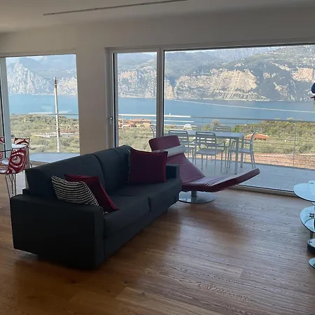 Gabizza Singola Con Jacuzzi Privata Villa Malcesine