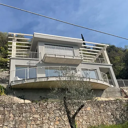 Gabizza Singola Con Jacuzzi Privata Villa *