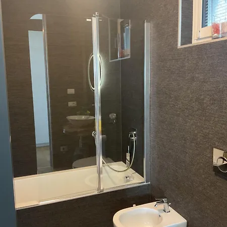 Villa Gabizza Singola Con Jacuzzi Privata Malcesine
