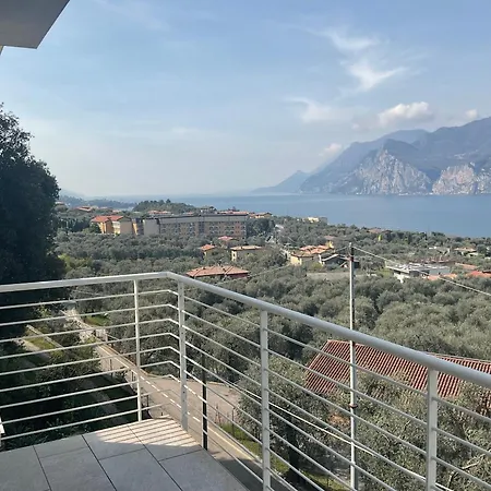 Gabizza Singola Con Jacuzzi Privata Villa Malcesine