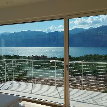 Gabizza Singola Con Jacuzzi Privata * Malcesine