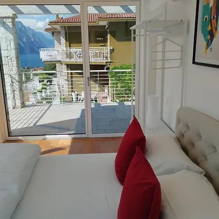 Gabizza Singola Con Jacuzzi Privata Villa *