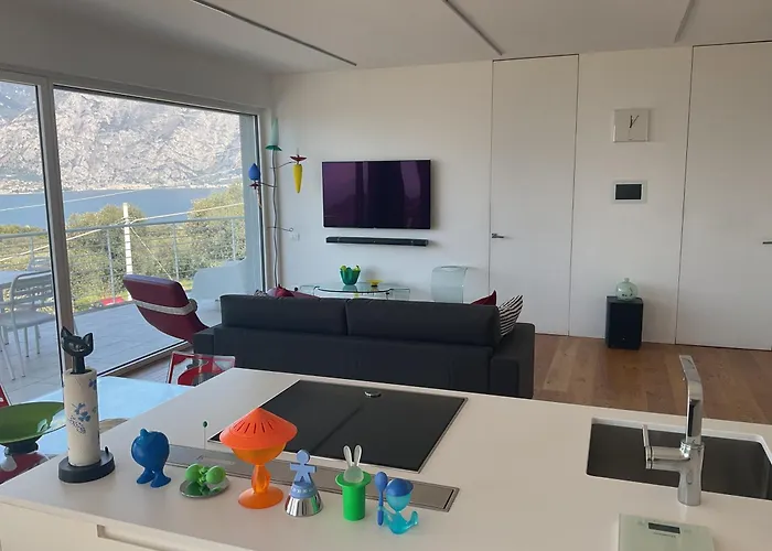Willa Gabizza Singola Con Jacuzzi Privata Malcesine
