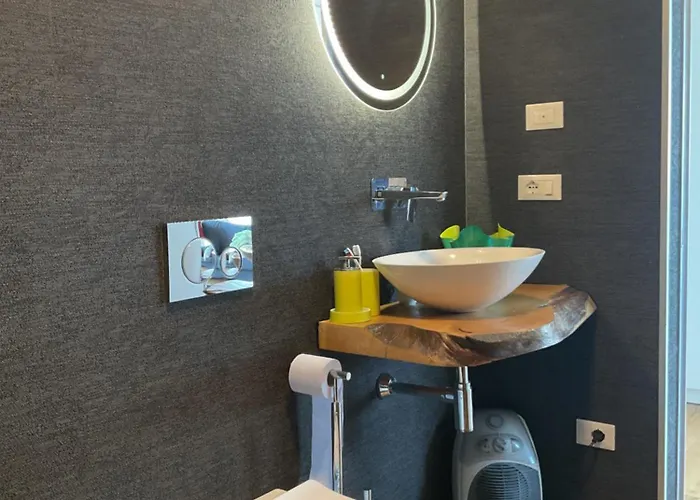 Gabizza Singola Con Jacuzzi Privata Vila
