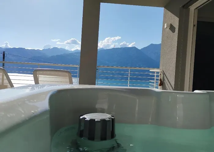 Vila Gabizza Singola Con Jacuzzi Privata Malcesine